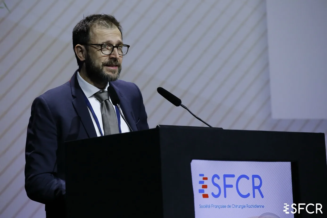 Communication scientifique de l’Unité Rachis au congrès SFCR 2026 à Marseille
